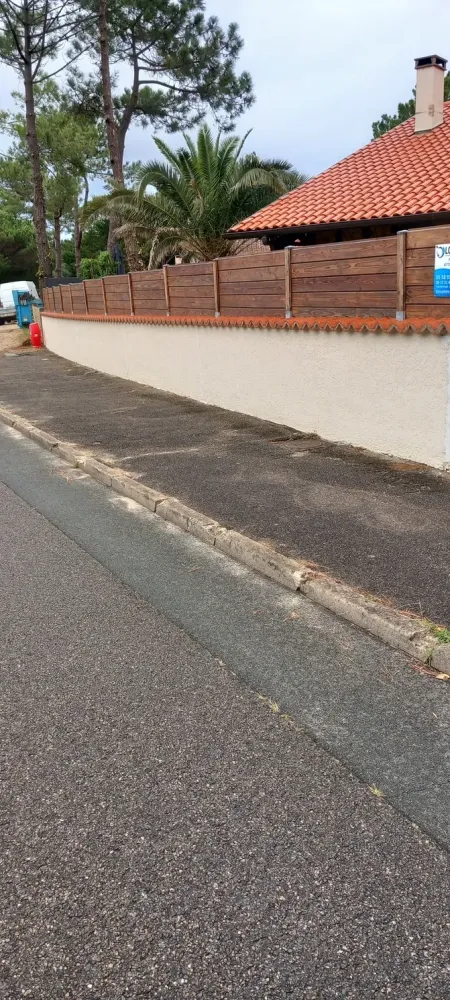 Nettoyage mur près de Hossegor